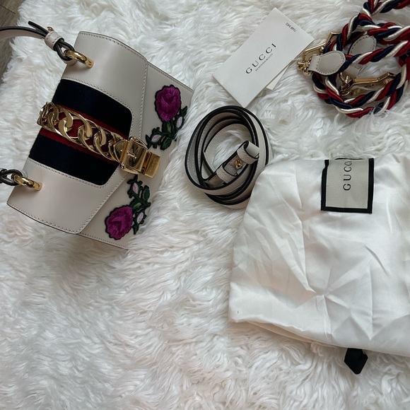 Gucci bag Silvie - Picture 16 of 16